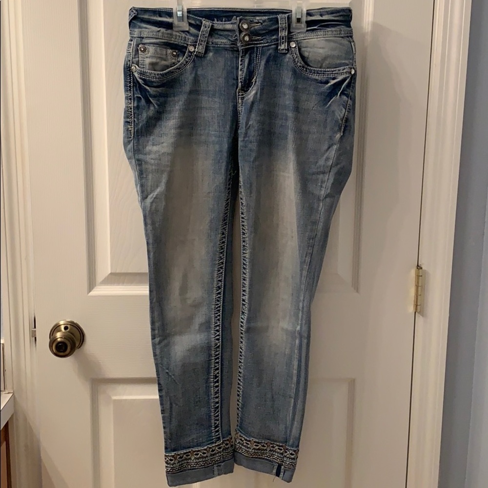 Wallflower Skinny Jeans